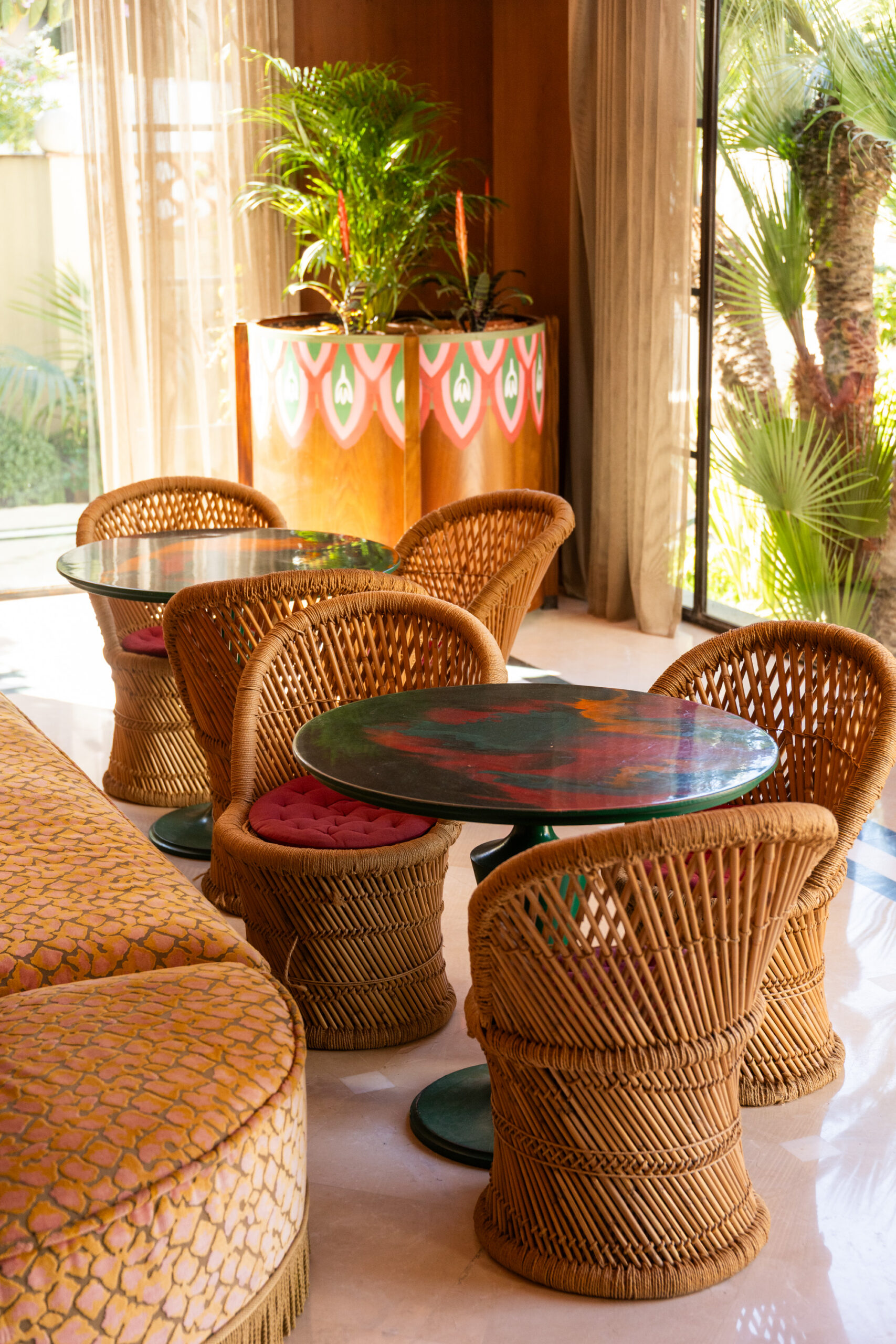 Hotel Juana Paseo Interior 8 scaled