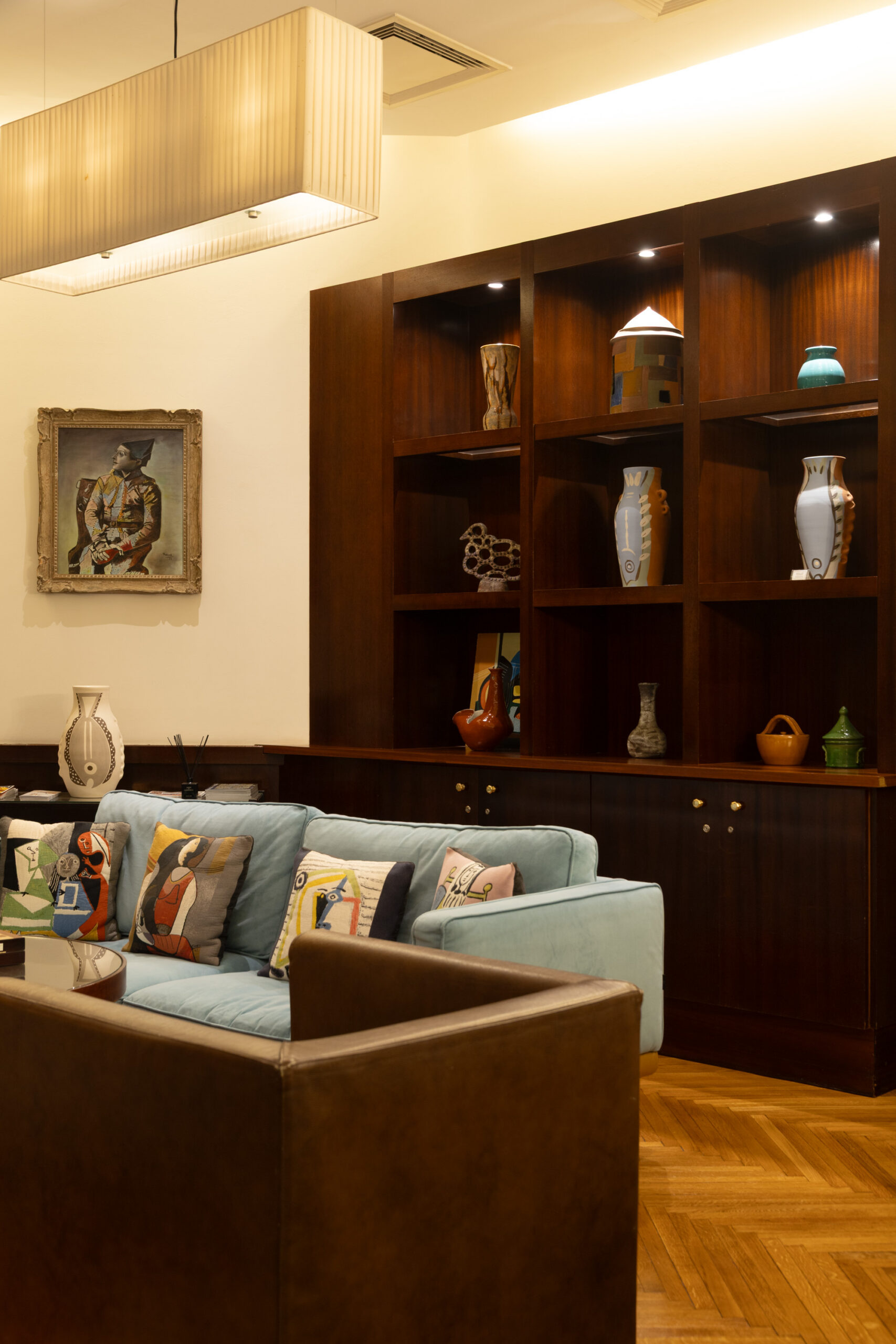 Hotel Juana Petit Salon 1 scaled